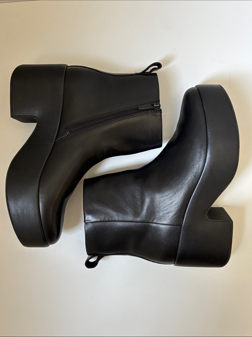 Fitflop Black PLATFFORMS Leather Heeled Ankle Boots Size US 9 / EU 41. - Picture 9 of 11